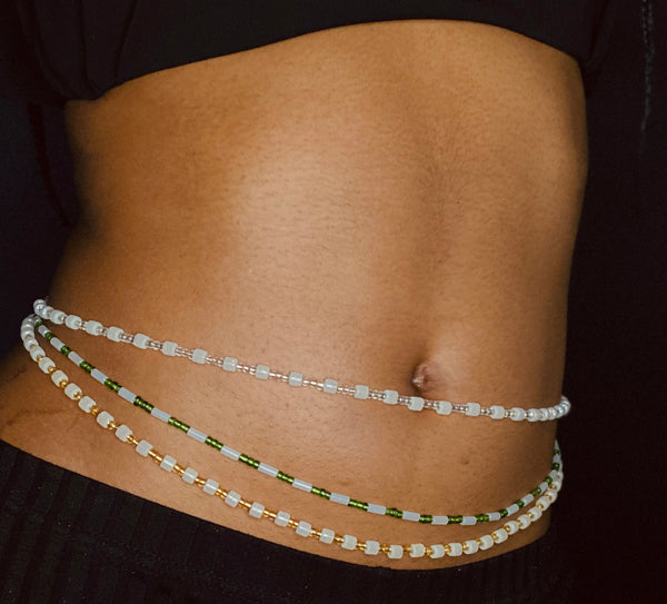 Perlas de cintura / Cadena de cintura africana - OSAWE - Negro / dorado (elástico)