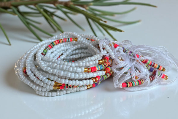 Perlas de cintura / Cadena de cadera africana - Osi - Blanco / dorado (Cordón tradicional no elástico)