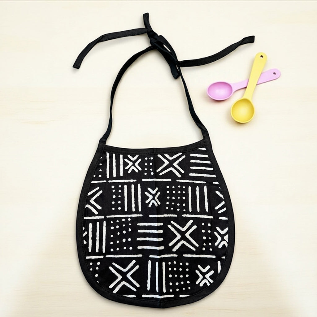 Babero para bebé con estampado africano - Negro Blanco X Bogolan (Unisex)