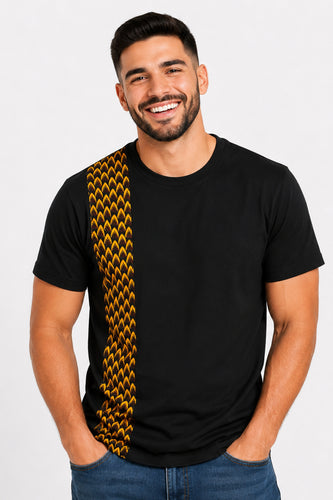 Camiseta con detalles de estampado africano - 