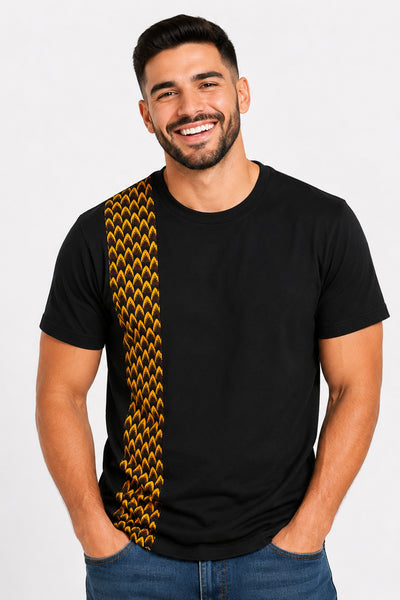 Camiseta con detalles de estampado africano - 