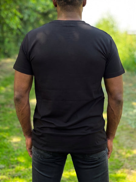 Camiseta con detalles estampados africanos - Pan Africa Kente pocket