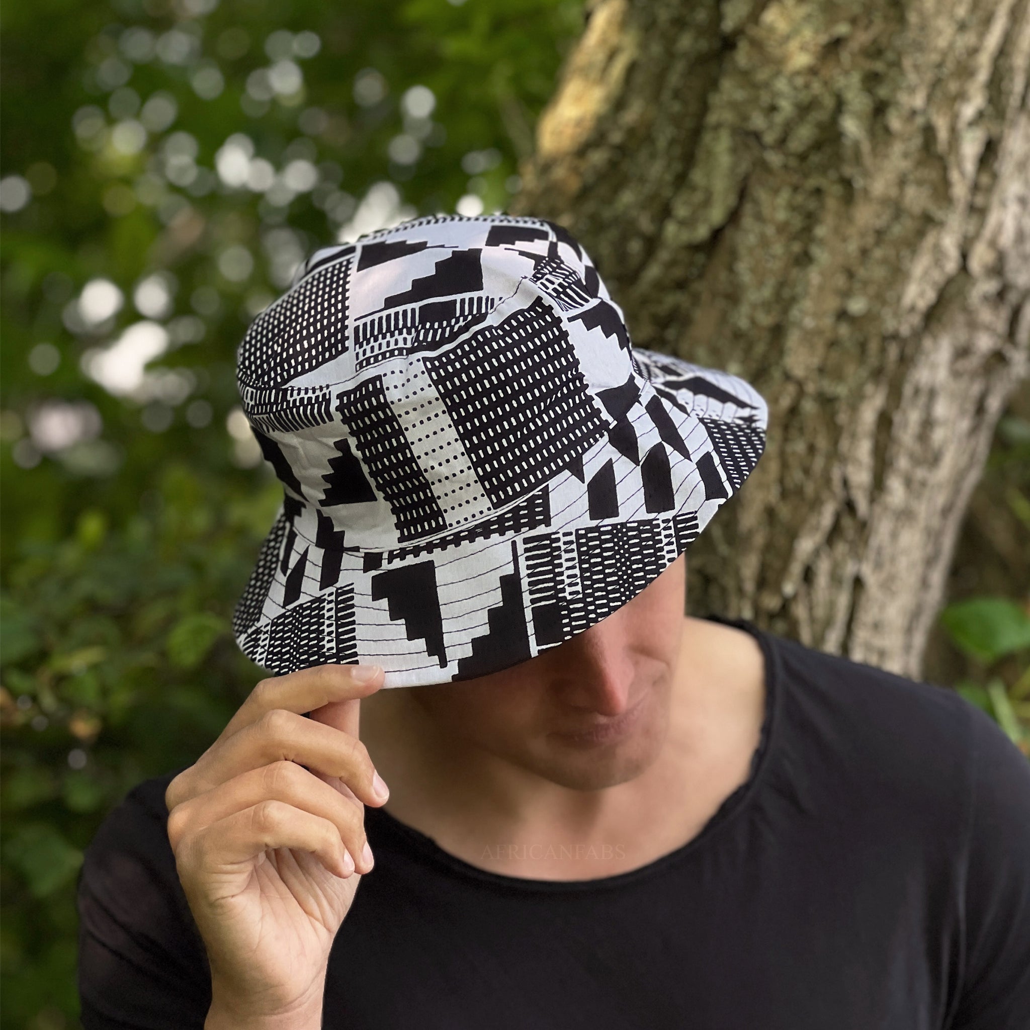 Gorro pescador / Gorro pescador estampado africano - Kente negro / blanco - Tallas niños y adultos (Unisex)