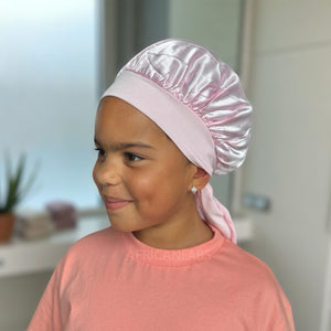 Gorro de satén Rosa con tiras para atar (talla infantil/para niños de 3 a 7 años) (gorro de satén para dormir)