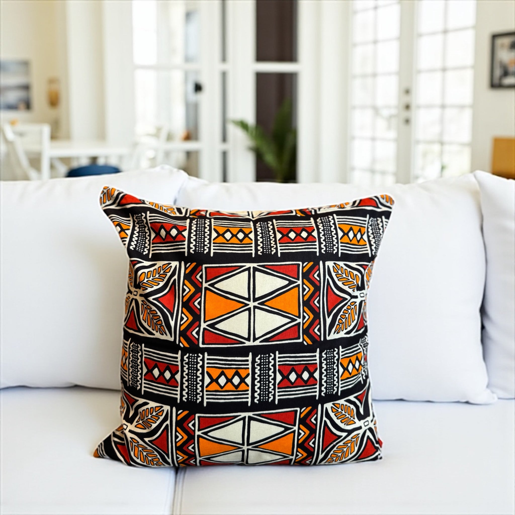 funda de almohada africana | Rojo & Naranja Bogolan Symbols - Cojín decorativo 45x45cm - 100% Algodón