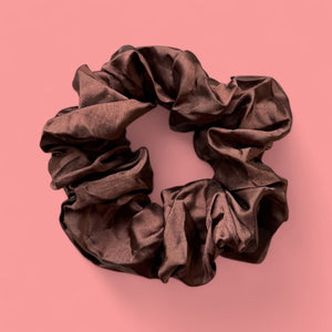 Deluxe Scrunchie Satin - Accesorios para el cabello - Marrón