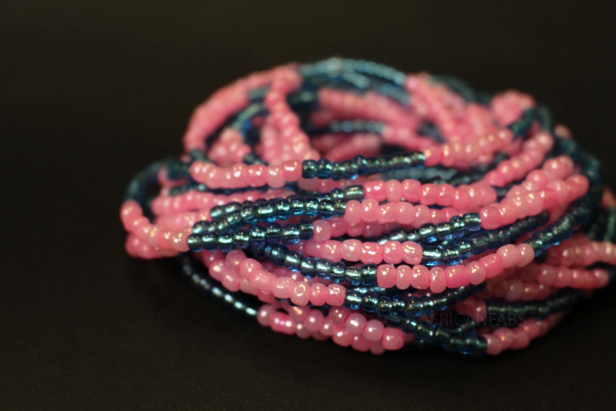 Perlas de cintura / Cadena de cintura africana - ADODO - Azul / rosa (elástico)