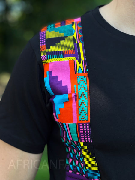 Camiseta con detalles de estampado africano - banda kente rosa multicolor